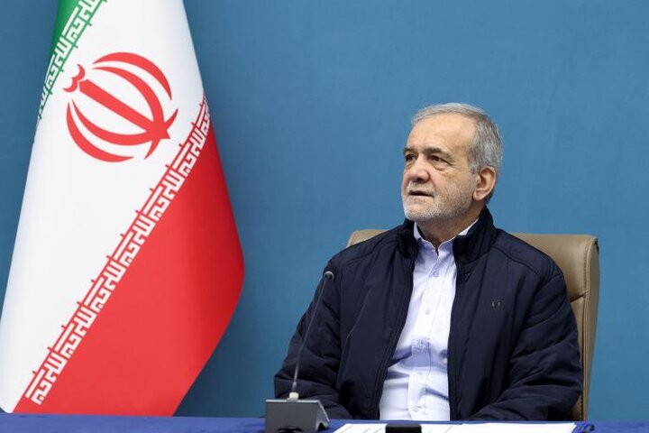 کشورهای منطقه نگذارند دشمن جنگ را از کشورشان اداره کند