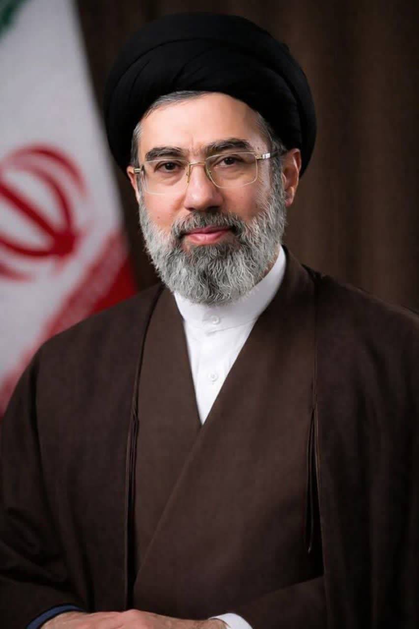 اولین پیام حضرت آیتالله سیدمجتبی حسینی خامنهای رهبر معظّم انقلاب اسلامی